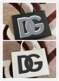 Picture of DG Lady Handbags _SKUfw136666349fw